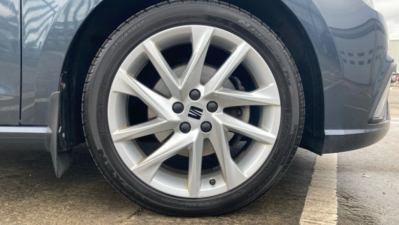 SEAT Ibiza 1.0 TSI 115 FR 5dr Petrol Hatchback